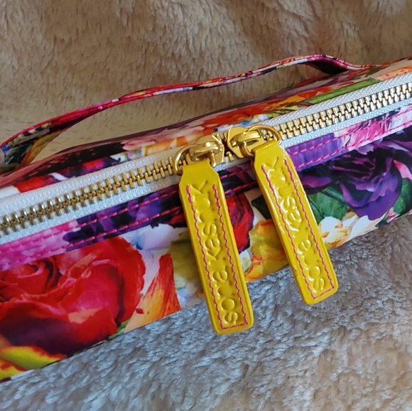 🌺 NEW Floral Cosmetic Bag Set - Picture 3 of 16